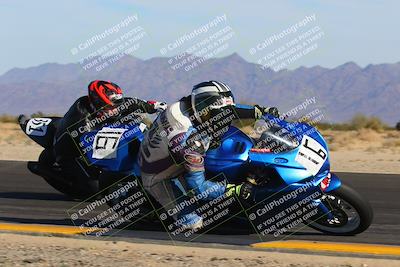 media/Dec-04-2022-CVMA (Sun) [[e38ca9e4fc]]/Race 9 Supersport Middleweight Shootout/